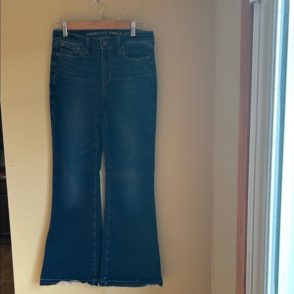 American Eagle Super HR Flare Jeans EUC Sz 4